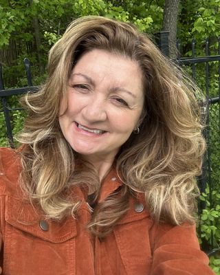 Photo of Lissa Paiment, Registered Psychotherapist, MA, BEd