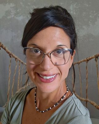 Photo of Avia James, Licensed Professional Counselor, MA, LPC, LMHC, NCC
