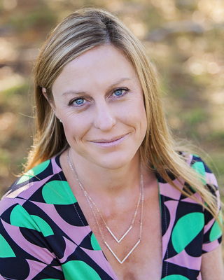 Photo of Jennifer Barnett Melquist, Licensed Professional Counselor in West Hartford, CT