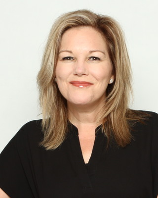 Photo of Donna McIntyre, Registered Psychotherapist in Peterborough, ON