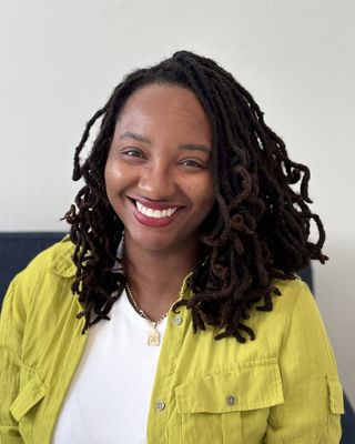 Photo of Constance Robinson, Marriage & Family Therapist Associate, AMFT