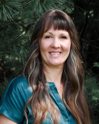 Photo of Kari Ross, Licensed Clinical Professional Counselor, LCPC