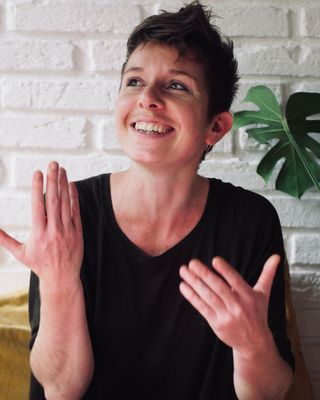 Foto de Dra. Gabriel Rona Davies ., Terapeuta, Dr. en Psicología