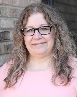 Photo of Tracy Hatzis, Licensed Professional Counselor in West Dundee, IL