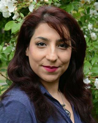 Photo of Mona Ebrahimi, Counselor in Kingston, WA