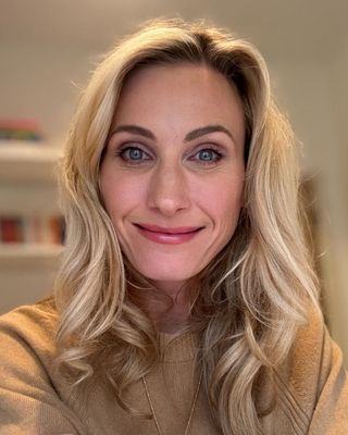 Photo of Dr Natasha Sutherland, Psychologist, PsychD, HCPC - Couns. Psych.