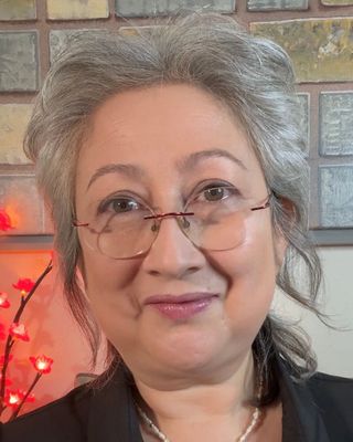 Photo of Nishah Dennison, Psychotherapist, MUKCP