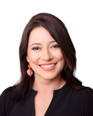 Photo of Natalie Skowronski - Natalie Scallan - Rewire Coaching