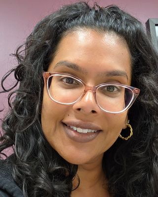 Photo of Sonia Dillon, Registered Psychotherapist, MACP