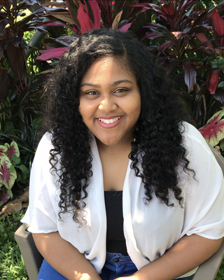 Photo of Vannessa Khanni, Registered Mental Health Counselor Intern, M.Ed, NCC, RMHCI