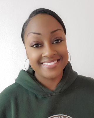 Photo of Shardé Taylor, MEd, LPC, Licensed Professional Counselor