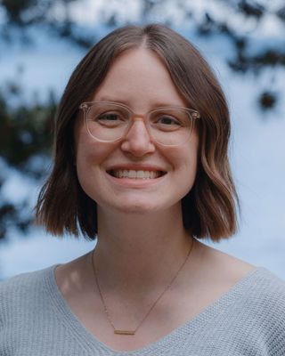 Photo of Emily Besaw, Clinical Social Work/Therapist, LICSW