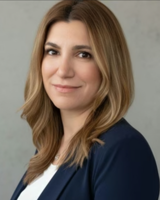 Photo of Alina Krikorian, Marriage & Family Therapist, LMFT