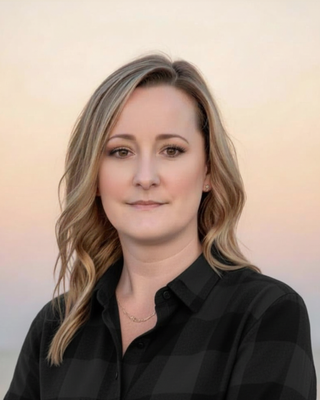 Photo of Candice Webb, Registered Psychotherapist (Qualifying), MACP, RP(Q)