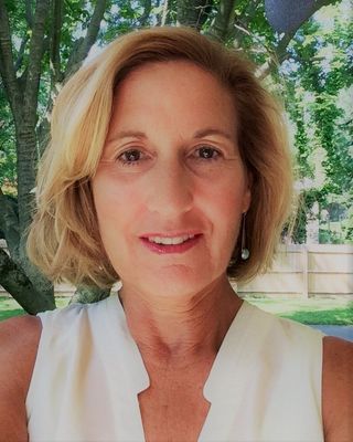 Photo of Laurie Breda Kennedy, Clinical Social Work/Therapist, LCSW