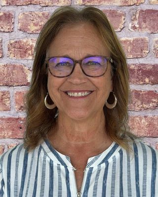 Photo of Robin Moeller, Licensed Professional Counselor, LPC