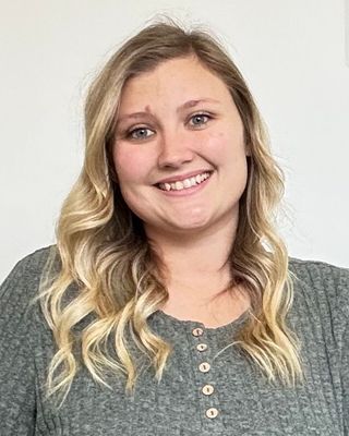 Photo of Amber Bradley, Licensed Professional Counselor, MA, LPC, CAADC