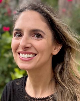 Photo of Sarah Harari, Licensed Professional Counselor, LPC, MA