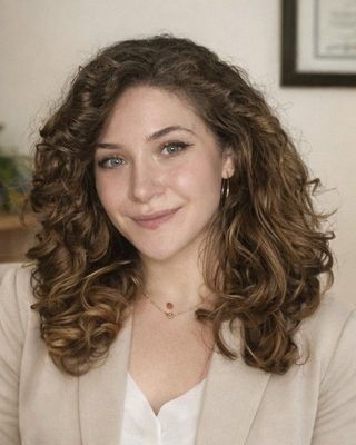 Photo of Victoria Shapiro, Pre-Licensed Professional, MHC-LP