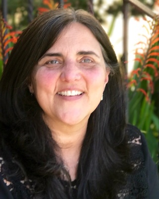 Photo of Shanna Holladay, Marriage & Family Therapist in Albany, CA
