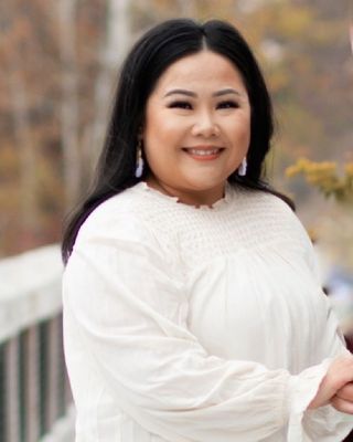 Photo of Chee Lee, Clinical Social Work/Therapist, MSW, LICSW