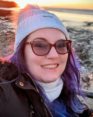 Photo of Monique Lawrence, Counsellor, MNCPS Acc.