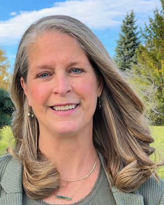 Photo of Ruth M Miller, Clinical Social Work/Therapist, MSW, LISW-S