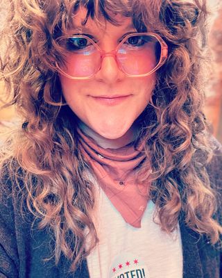 Photo of Fern Pinkston - Bespoke Healing, Psychologist, PsyD