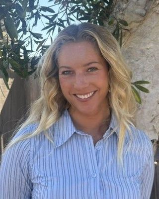 Photo of Emma Holmes - Integrative Mental Health: Accepting New Clients, Registered Associate Clinical Social Worker, ASW