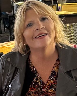 Photo of Lisa Korslin, Clinical Social Work/Therapist, LCSW