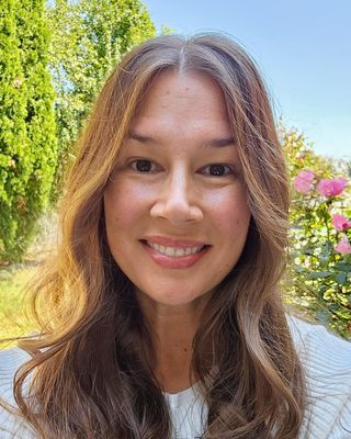 Photo of Shannon Holmes, Marriage & Family Therapist, LCMFT, LMFT, RPT™