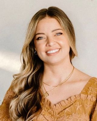 Photo of Lindsay Maisey, Marriage & Family Therapist, LMFT