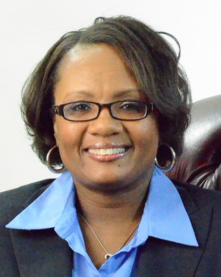 Photo of Queenie V Lathan, MA, LPCC-S, Counselor in Warren