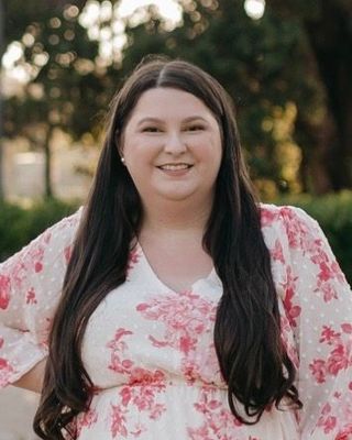 Photo of Phoebe Thompson, Marriage & Family Therapist Associate, MS