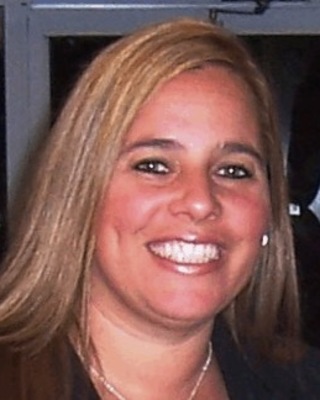 Photo of Risa Lurie, LMHC, Counselor