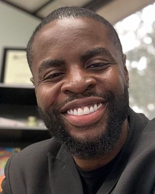 Photo of Lawrence Oke, Psychiatric Nurse Practitioner, MSN, PMHNP