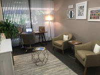 Gallery Photo of 505 Living Office