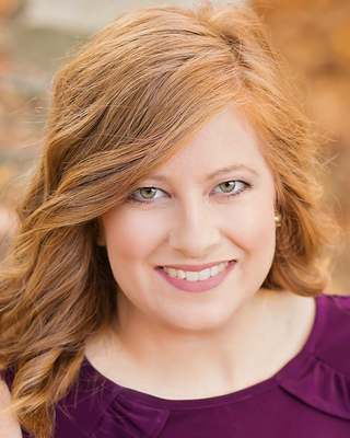 Photo of Stefanie Stanek, Marriage & Family Therapist, LMFT