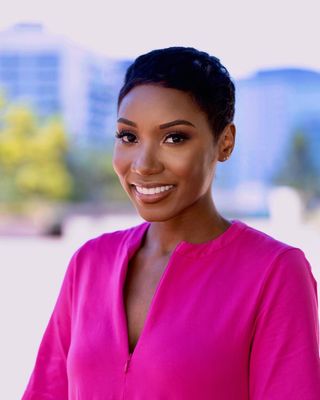 Photo of Makando Mutanda, Clinical Social Work/Therapist, LCSW, MPH