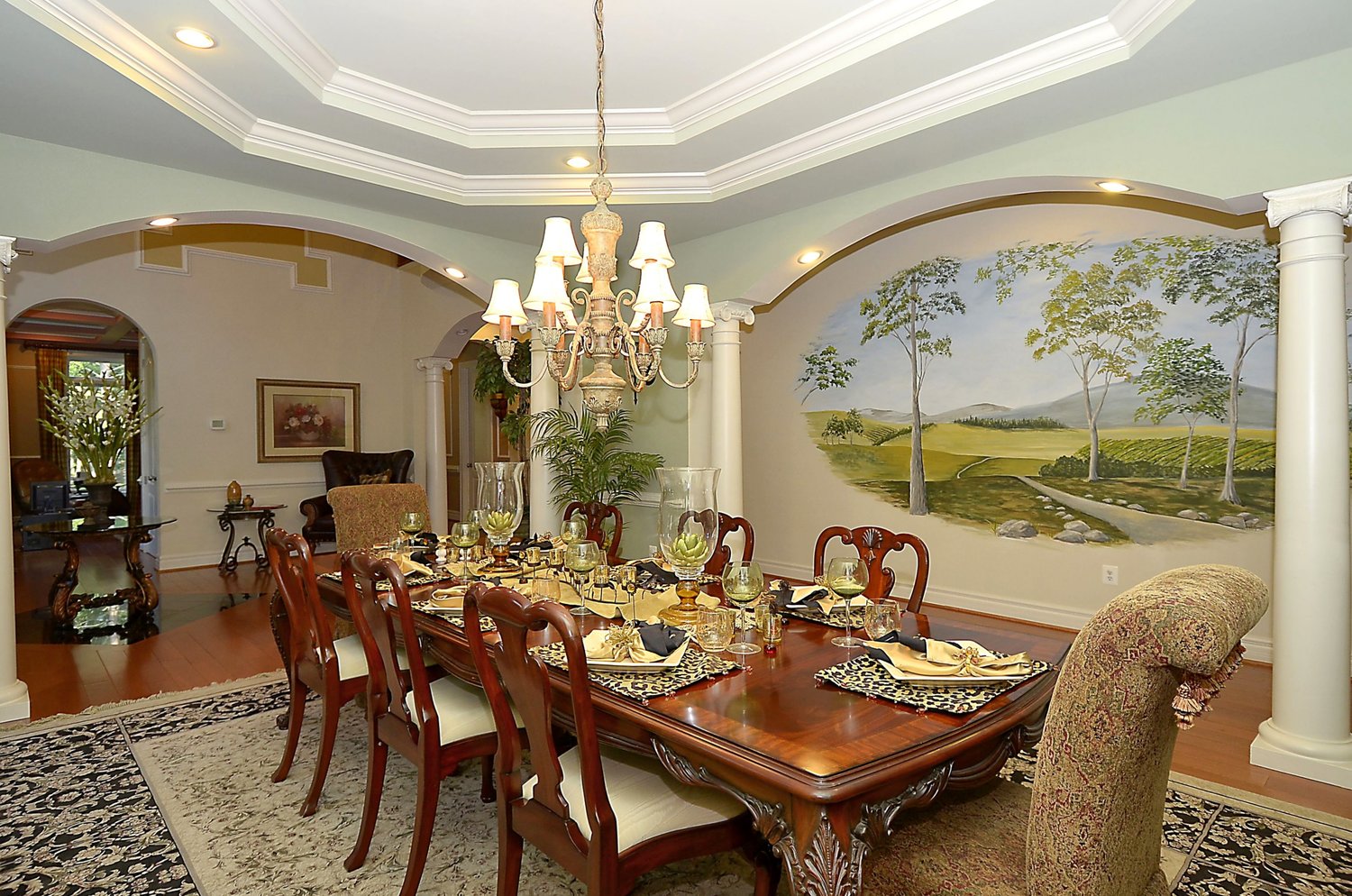 Gallery Photo of Dining Area