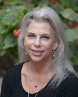 Photo of Darls Centola, Clinical Social Work/Therapist in McLaughlin, Los Angeles, CA