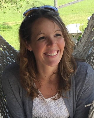 Photo of Holly Livingstone, Registered Social Worker in Caledonia, ON