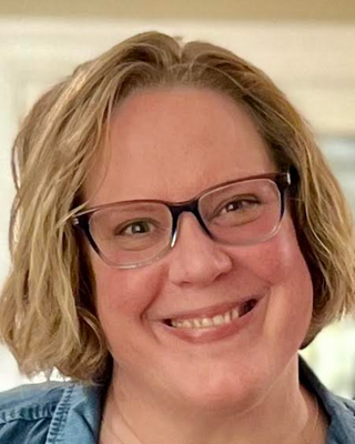Photo of Laura Deinnocentiis, Clinical Social Work/Therapist, LCSW