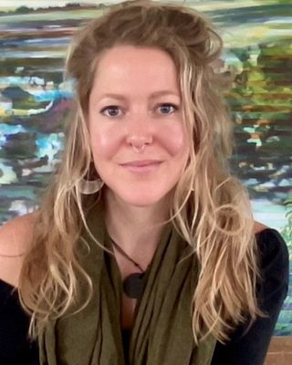 Photo of Selina Coté, Pre-Licensed Professional