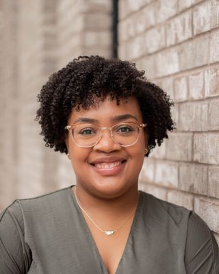 Photo of Gabrielle Glenn, Pre-Licensed Professional, MSEd, LCMHCA