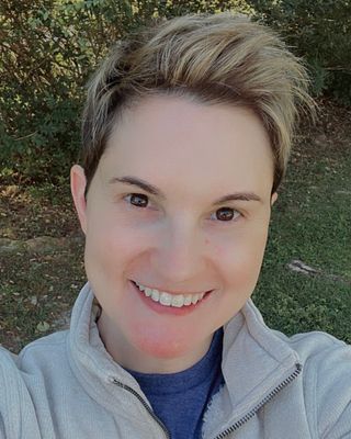 Photo of Tara Ivankovich, Clinical Social Work/Therapist, MSW, LCSW, CDWF