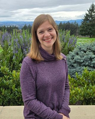 Photo of Jennifer Schmidt, Psychologist, PhD, PMH-C