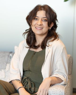 Photo of Amit Yohanan, Marriage & Family Therapist Associate, MS