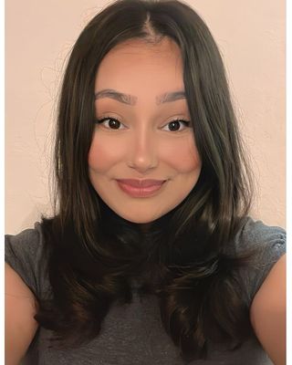 Photo of Sheyla Cahue, Associate Clinical Social Worker, ACSW