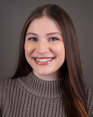 Photo of Becca Christiansen, Pre-Licensed Professional, tLMHC, IADC